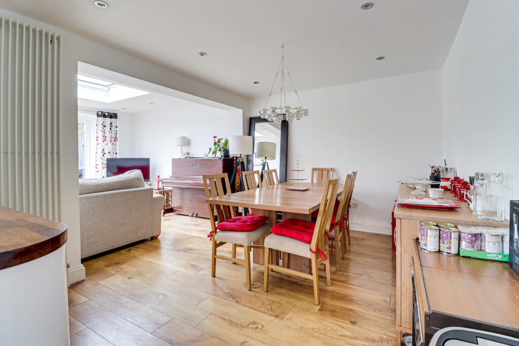 Additional image 4 of West Riding, Bricket Wood, AL2