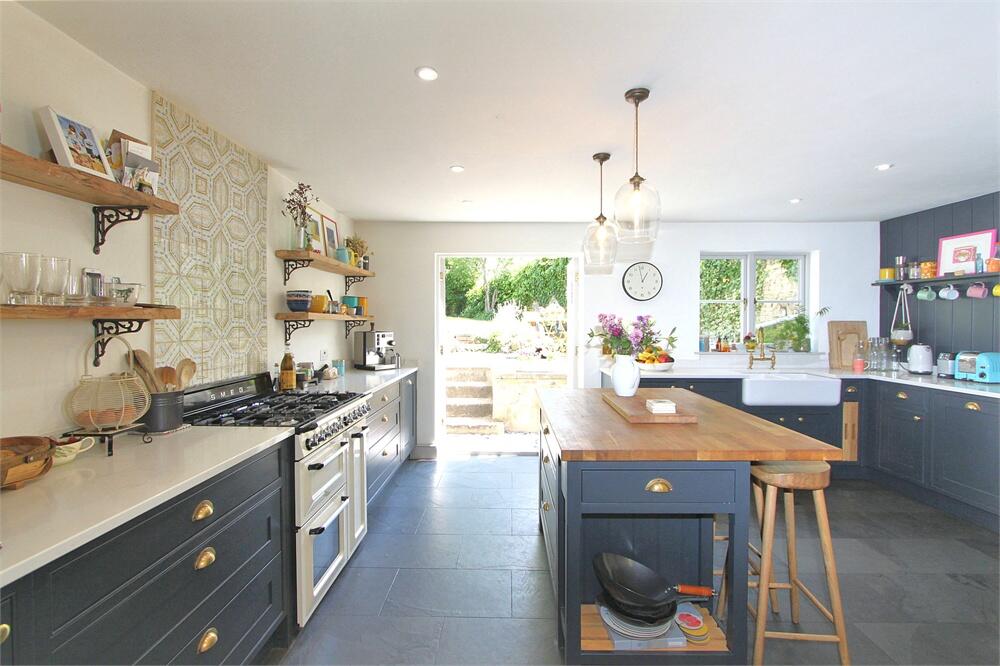 Additional image 12 of High Street, Thornbury, BS35