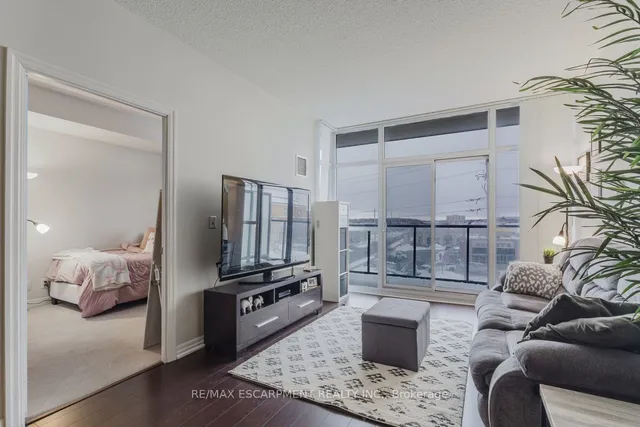 Additional image 7 of 1940 Ironstone Dr Unit 311