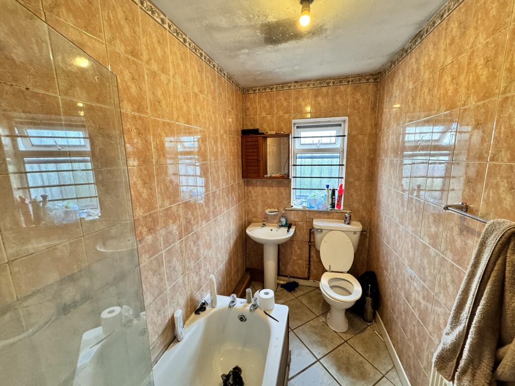 Additional image 8 of 8 Victoria Road, St. Philips, Bristol, Bristol BS2 0UJ