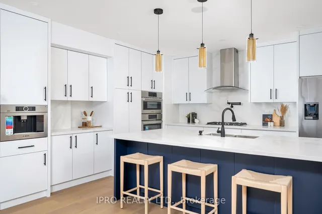 Additional image 13 of 1384 Pape Ave