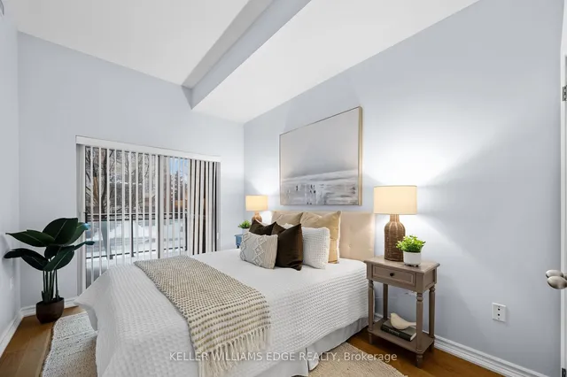 Additional image 26 of 5070 Fairview St Unit 107