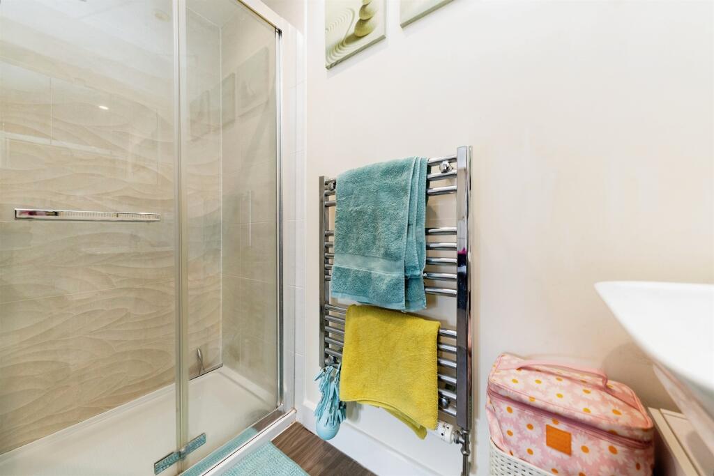 Additional image 13 of Appletree Way, Welwyn Garden City