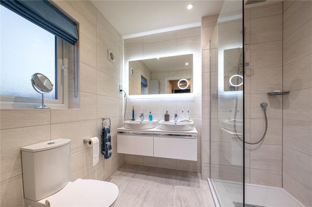 Additional image 28 of Hopton Close, Amington, Tamworth, Staffordshire, B77