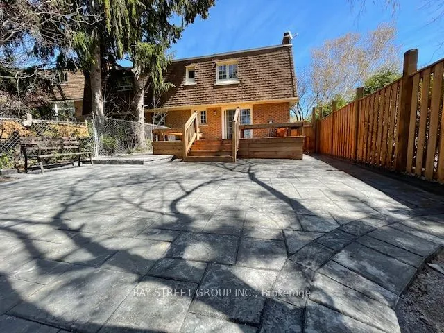 Additional image 4 of 1 Shadberry Dr