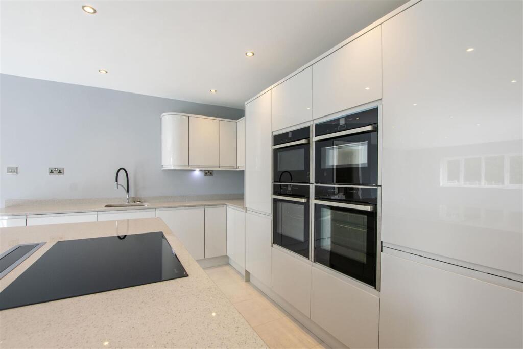 Additional image 10 of Rednal Road, Birmingham, B38