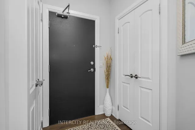 Additional image 6 of 45 Yorkland Blvd Unit 1106