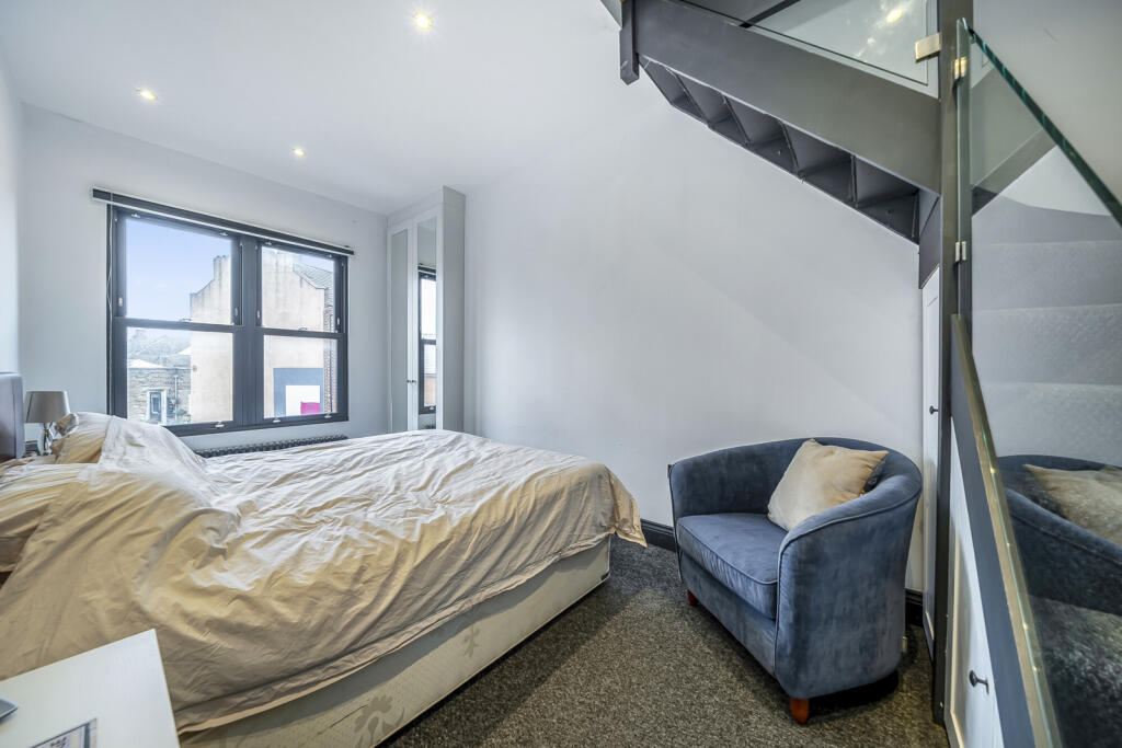 Additional image 8 of Plaistow Lane, Bromley