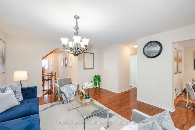 Additional image 6 of 19 Snapdragon Sq