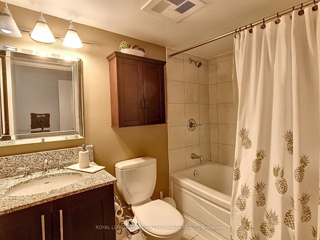 Additional image 12 of 2181 Yonge St Unit 2109