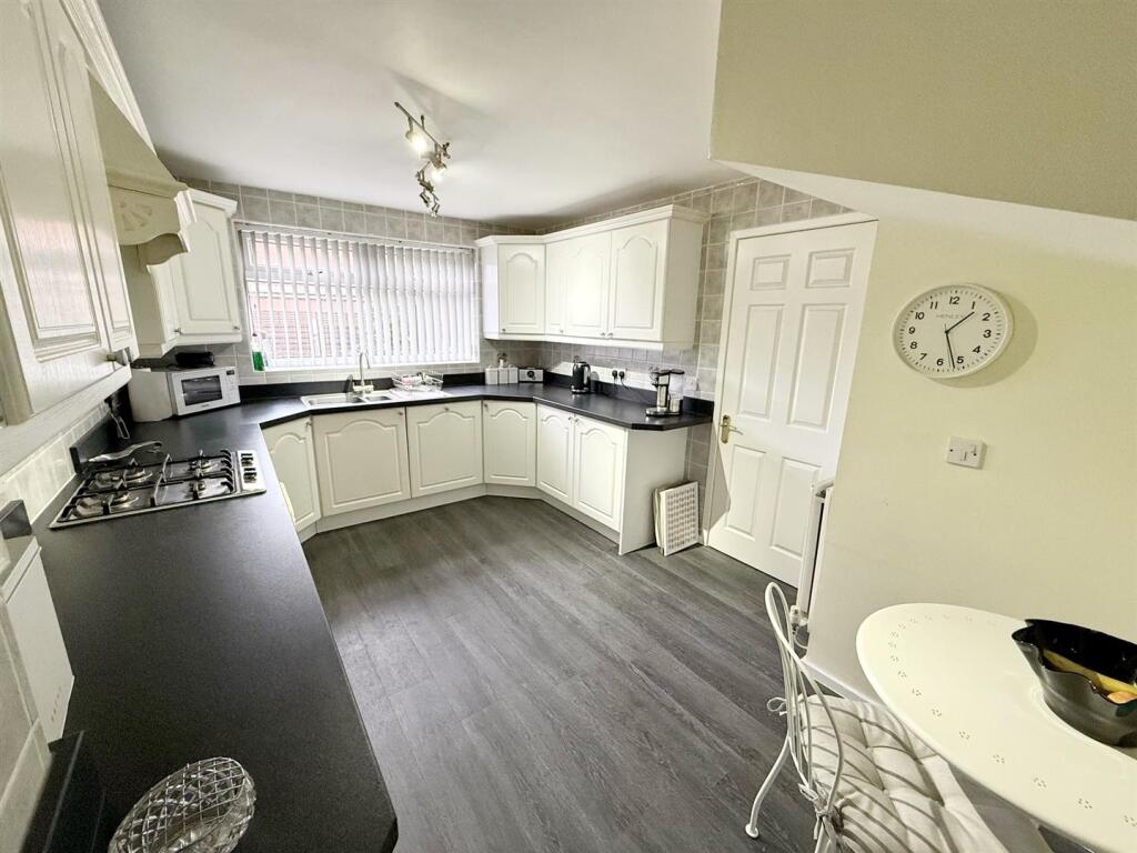 Additional image 33 of Chestnut Close, Streetly, Sutton Coldfield