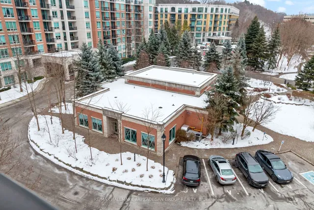 Additional image 30 of 28 William Carson Cres Unit 721