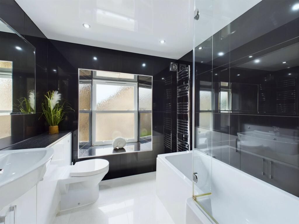 Additional image 4 of Penthouse apartment, Front Street, Stanhope
