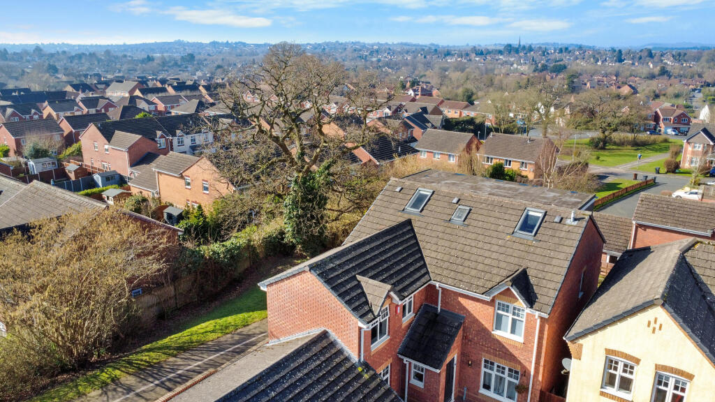 Additional image 32 of Katmandu Road, Bromsgrove B60