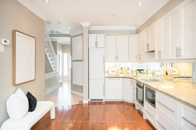 Additional image 9 of 1050 Grand Blvd Unit 29