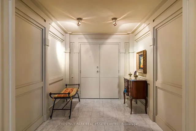 Additional image 5 of 33 University Ave Unit LPH 2701