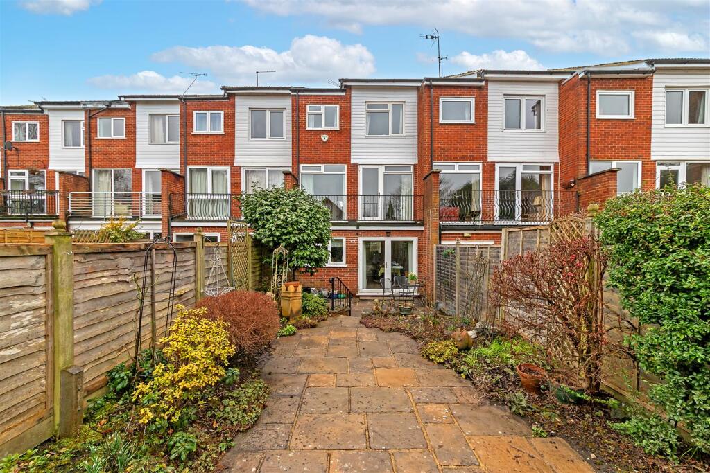 Additional image 18 of Granary Close, Wheathampstead
