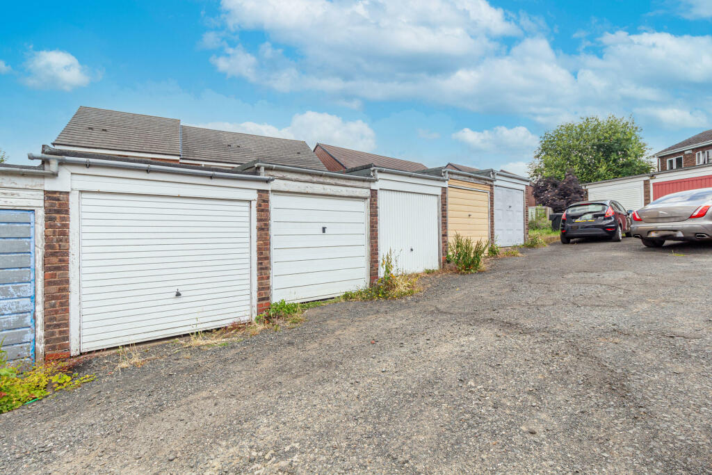 Additional image 11 of Pennine Road, Bromsgrove, B61