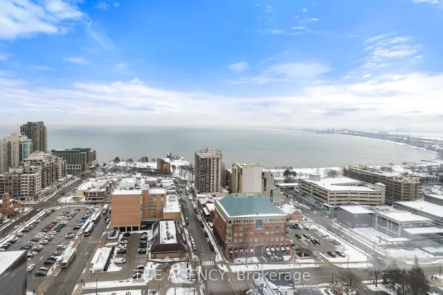 Additional image 35 of 2007 James St Unit 1607