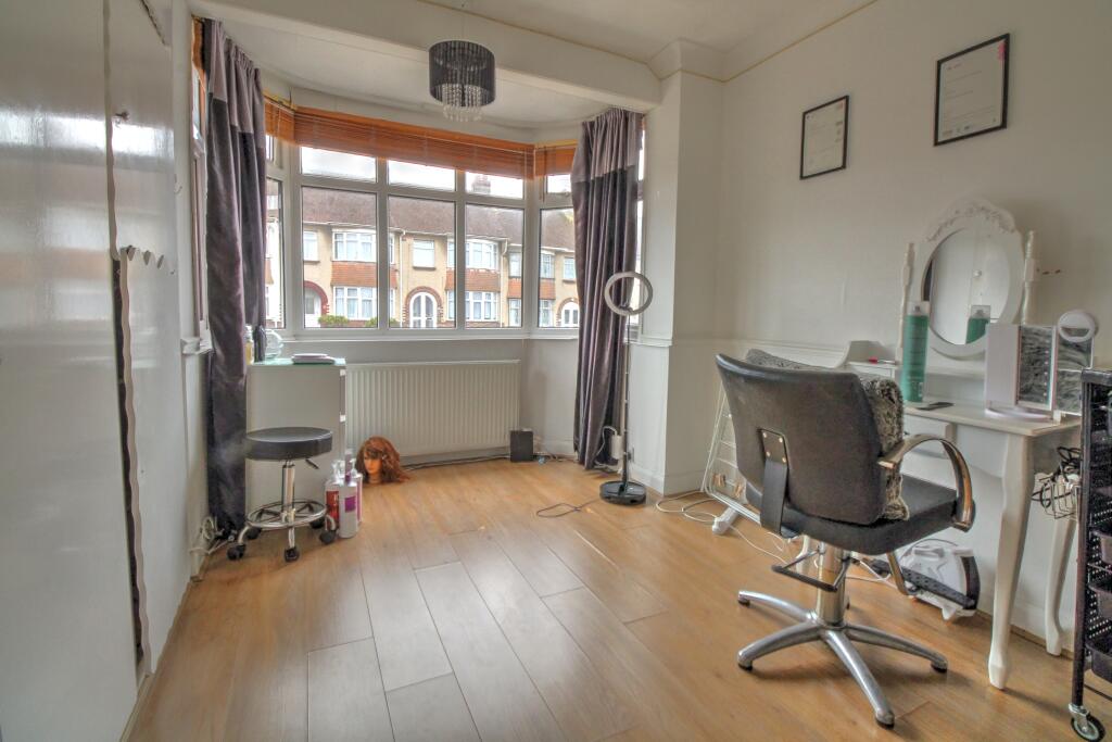 Additional image 10 of Fairway Crescent, Brighton, BN41