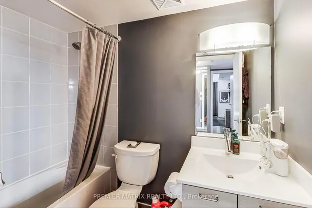 Additional image 22 of 20 Joe Shuster Way Unit 618