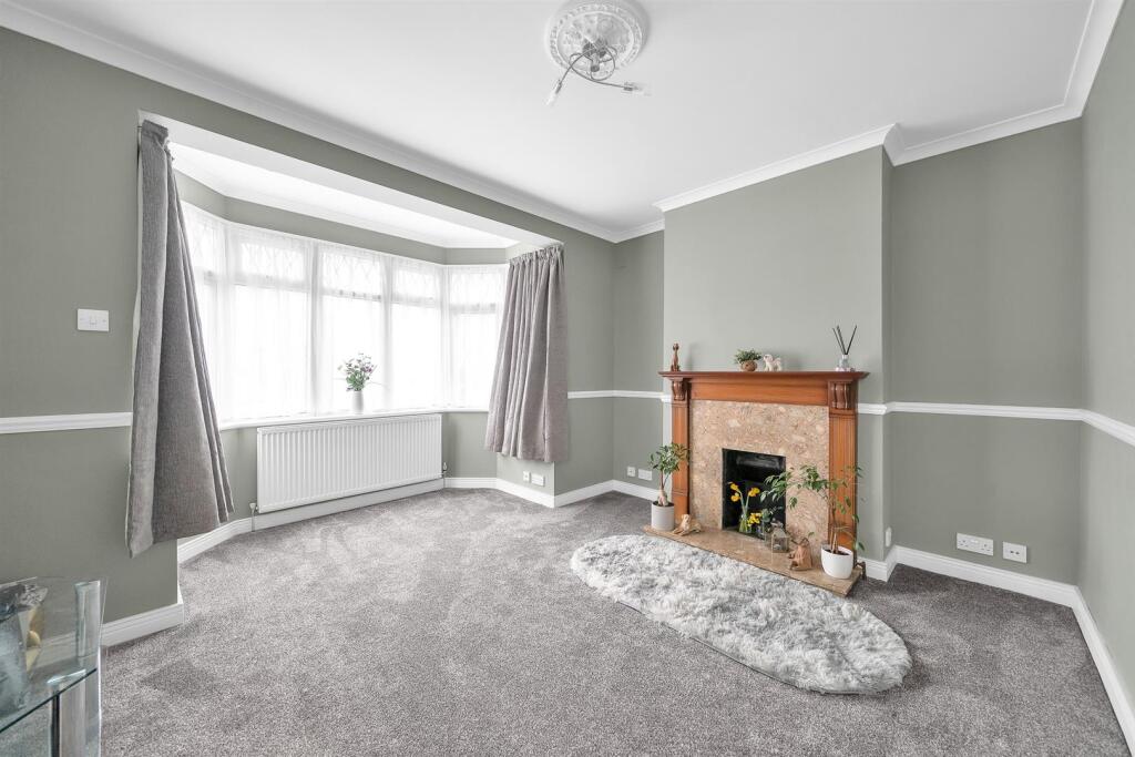 Additional image 7 of Lime Tree Walk, West Wickham