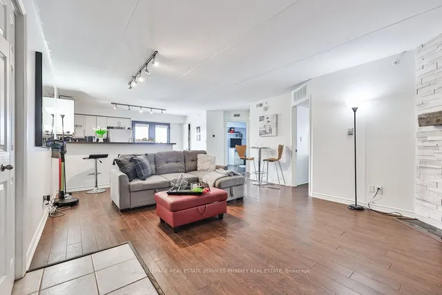 Additional image 2 of 1421 Walker's Line Unit 215