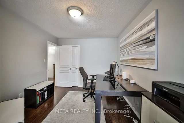 Additional image 28 of 4597 Centretown Way