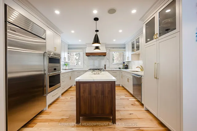 Additional image 16 of 28 Pine Tree Cres