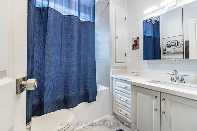 Additional image 20 of 59 Vanguard Dr