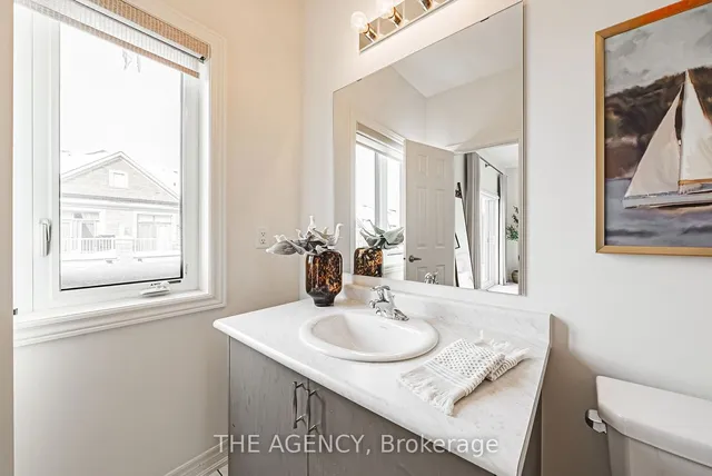 Additional image 36 of 525 Dundas St