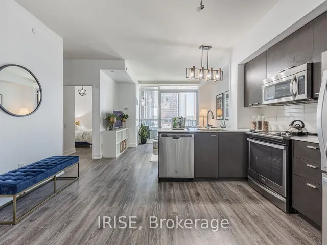 Additional image 10 of 30 Roehampton Ave Unit 610