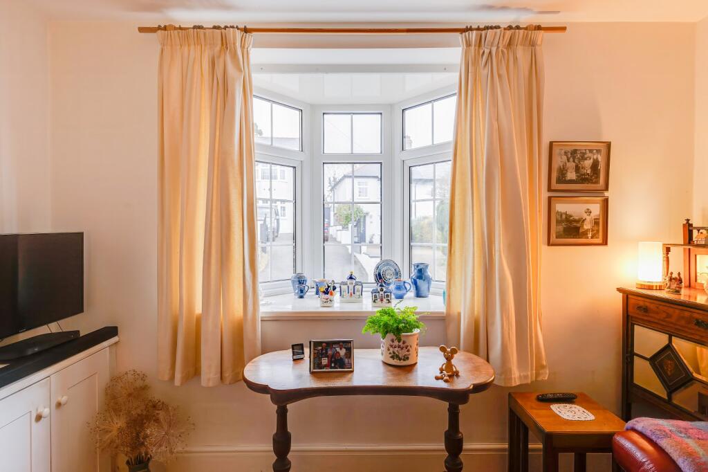 Additional image 4 of Hill Rise, Britway Road, Dinas Powys, The Vale Of Glamorgan CF64 4AF