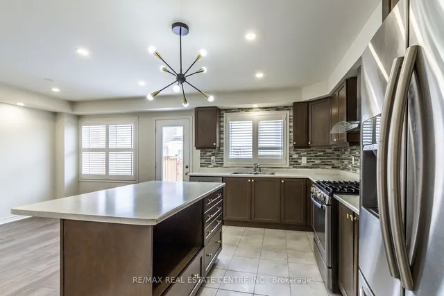 Additional image 15 of 27 Donlamont Circ