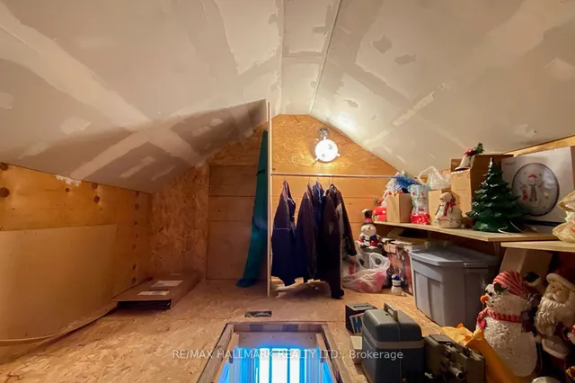 Additional image 15 of 17 Mystic Ave