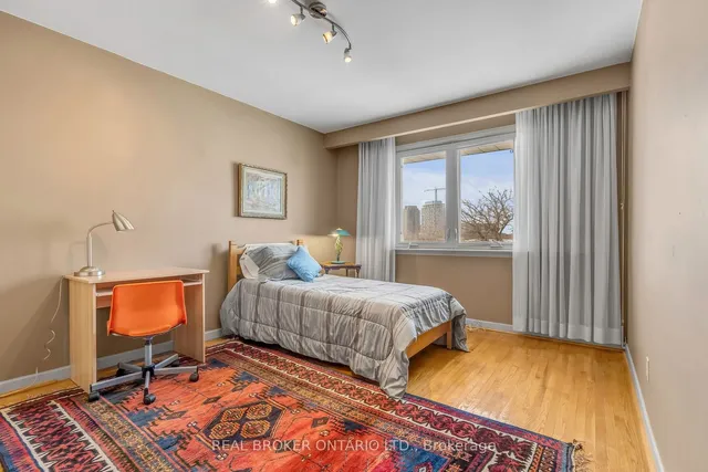 Additional image 8 of 24 Winsland Dr