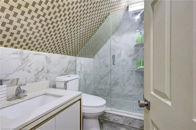 Additional image 43 of 59 Irvin St