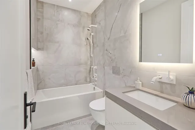 Additional image 40 of 600 Windermere Ave