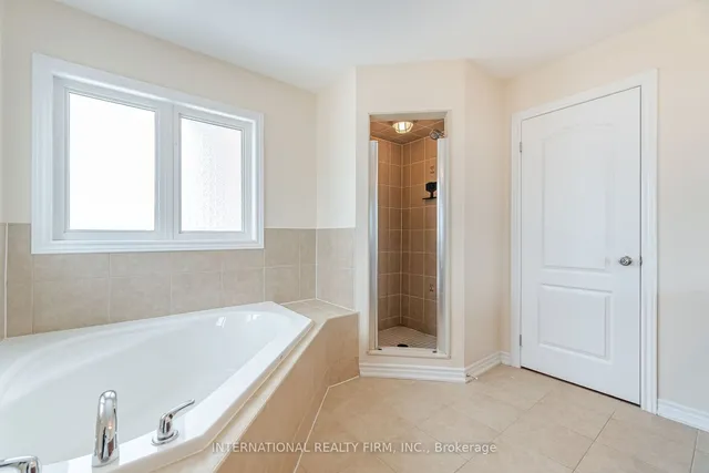 Additional image 30 of 1272 Sim Pl