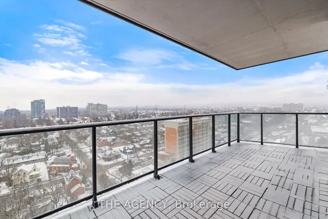 Additional image 9 of 2007 James St Unit 1607