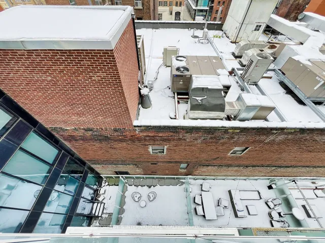 Additional image 20 of 11 Charlotte St Unit 606