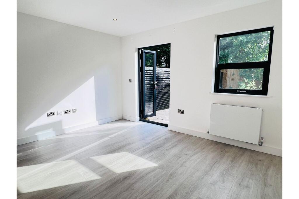 Additional image 2 of Broadoaks Mews, Solihull, B91