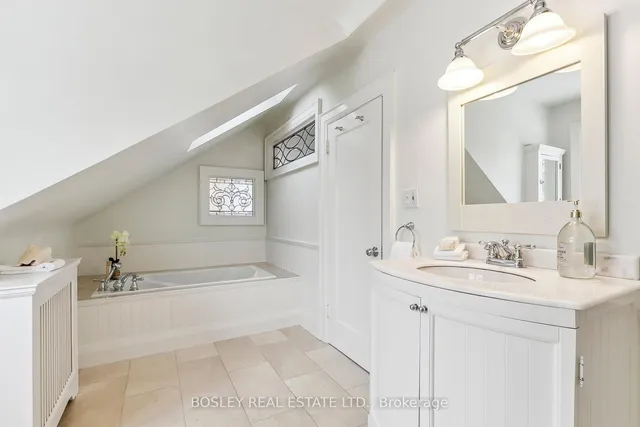 Additional image 32 of 352 Inglewood Dr