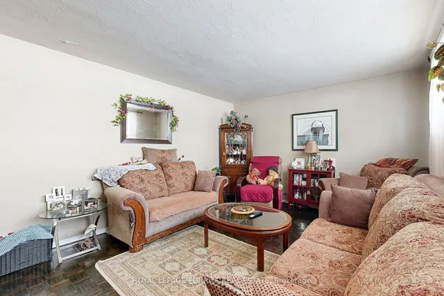 Additional image 10 of 15 Muskoka Ave