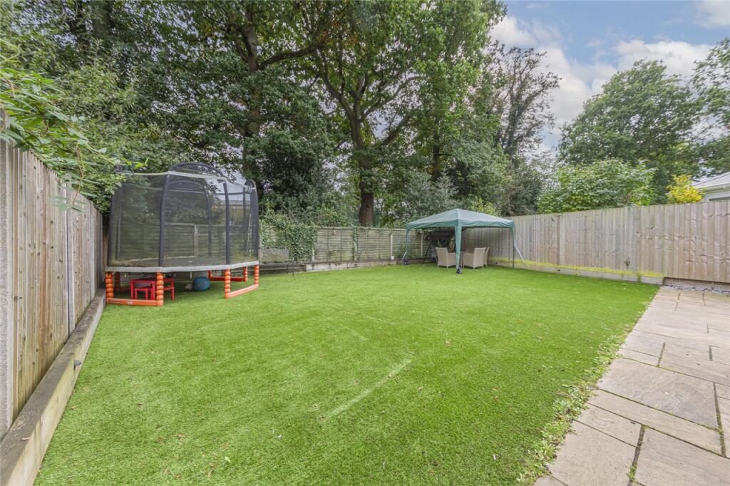 Additional image 21 of Saberton Close, Redbourn, St. Albans, AL3