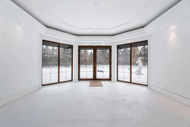 Additional image 21 of 2 Edgeforest Dr