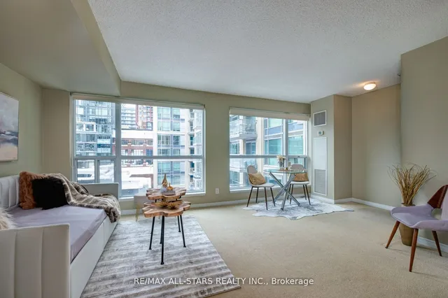 Additional image 5 of 230 King St Unit 621