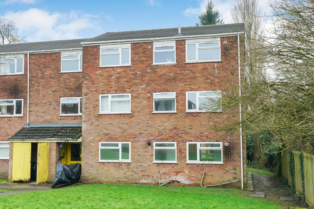 Flat 3, 24 Clent Way, Bartley Green, Birmingham, B32 4NN