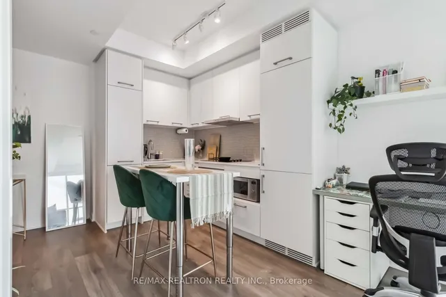 Additional image 21 of 87 Peter St Unit 3306