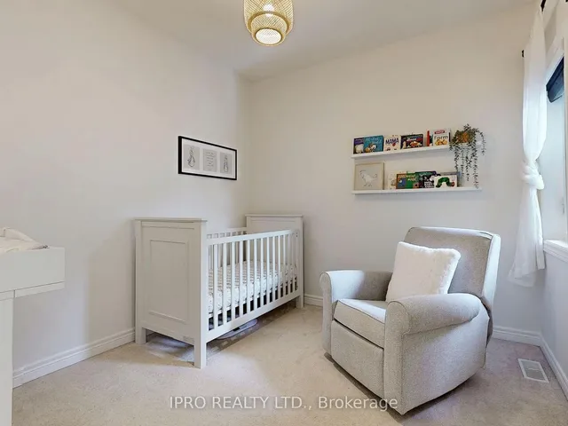 Additional image 33 of 10 Adventura Rd